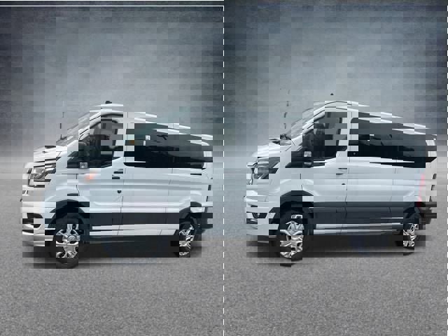 Used 2023 Ford Transit 350 XLT image 13