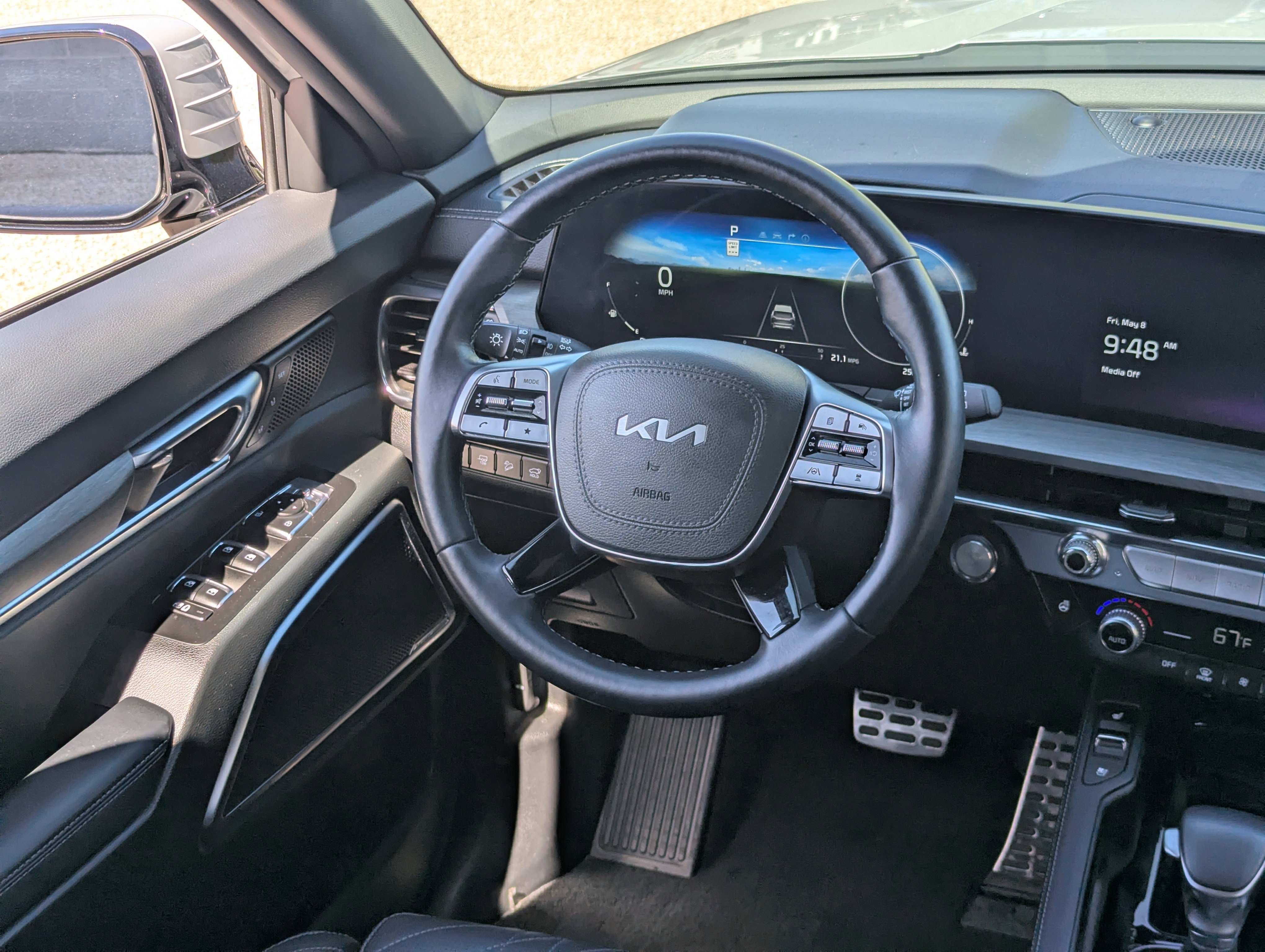 Certified 2025 Kia Telluride SX X-Line AWD/4WD image 13