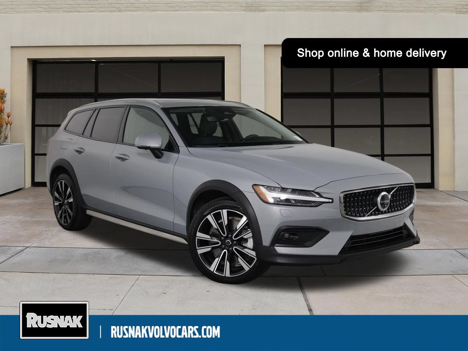Certified 2025 Volvo V60 B5 Cross Country Ultra
