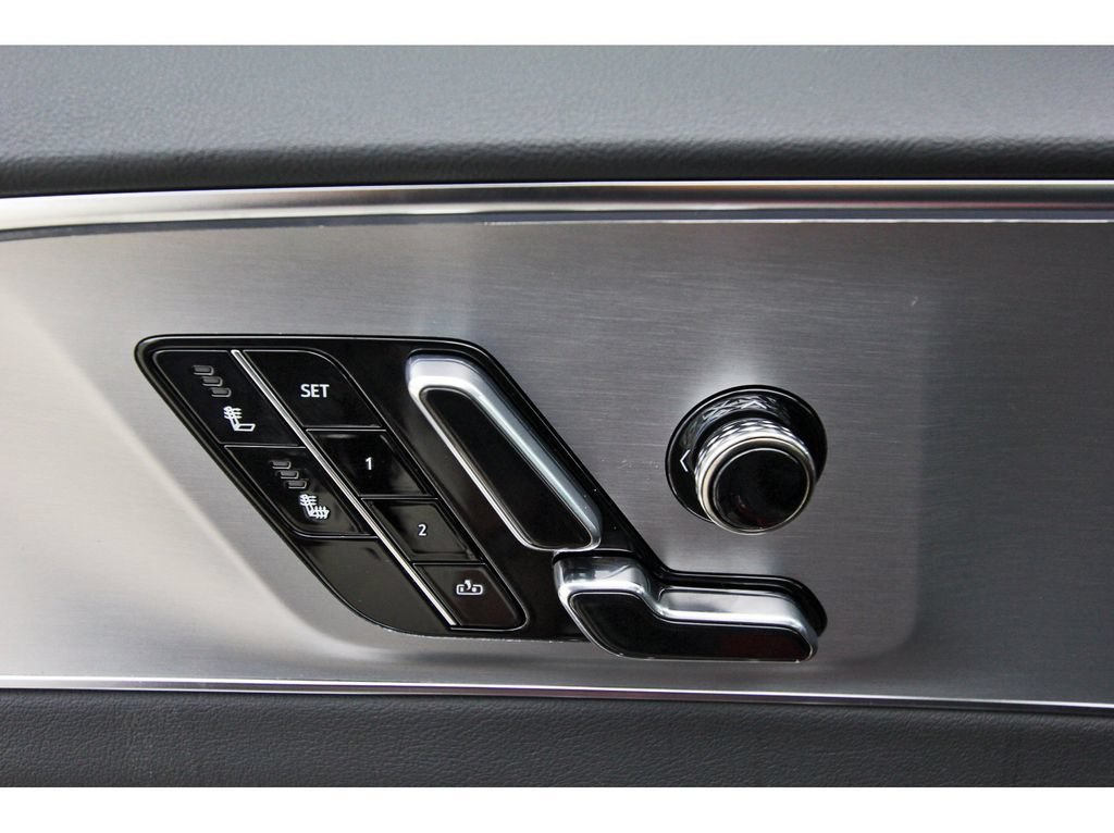 New 2027 Cadillac Lyriq Sport AWD/4WD image 22