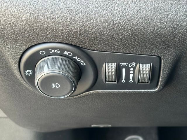 New 2026 Jeep Compass Latitude image 25