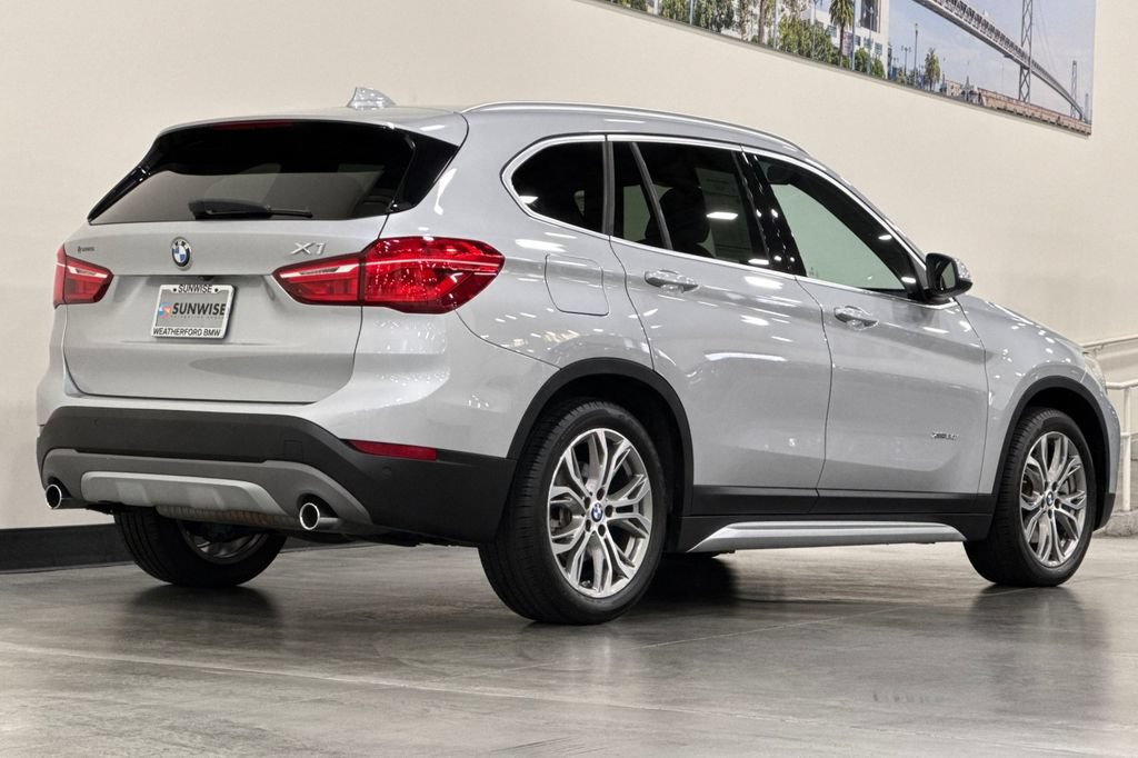 Used 2016 BMW X1 xDrive28i AWD/4WD image 4