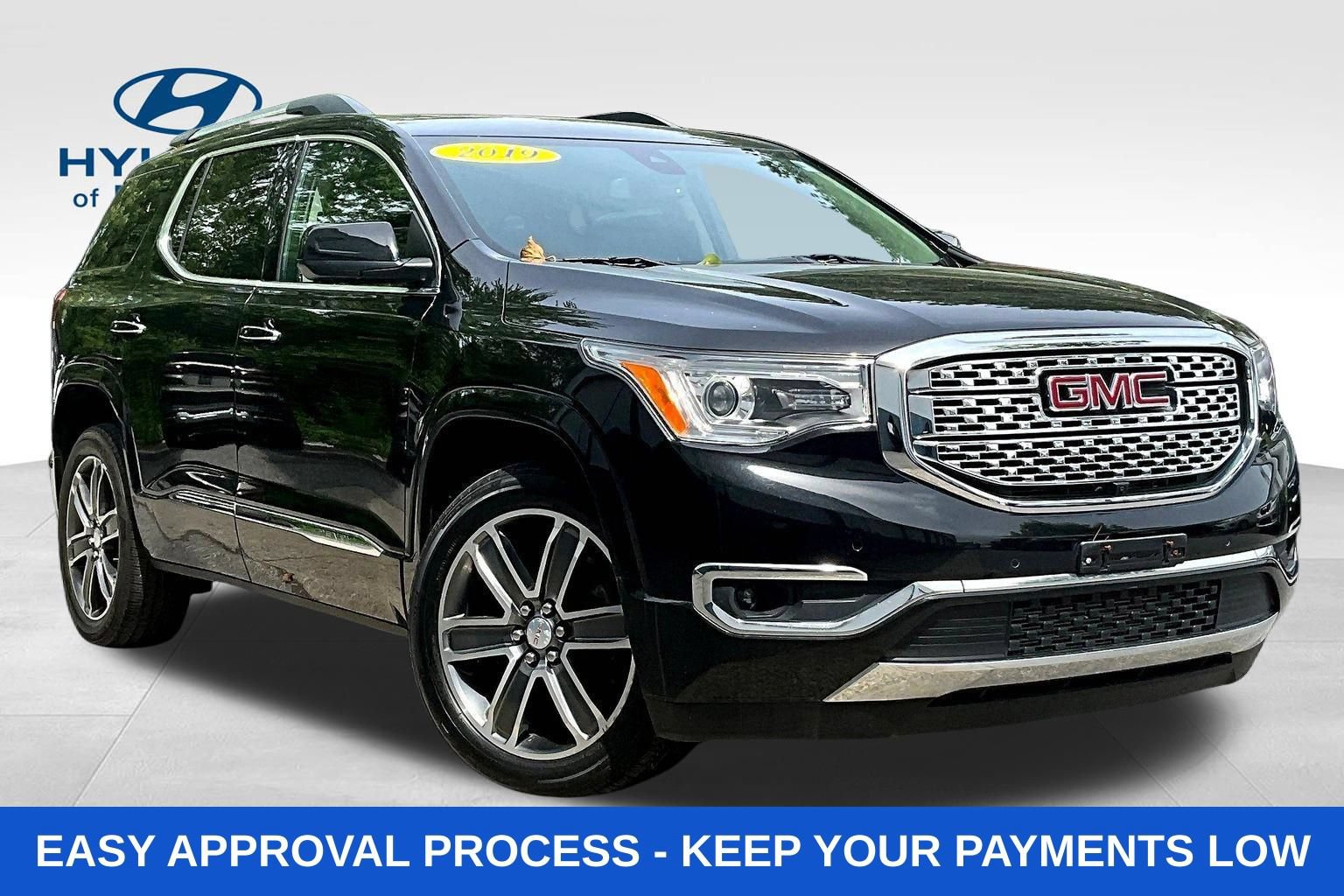 Used 2019 GMC Acadia Denali w/ Technology Package AWD/4WD image 3