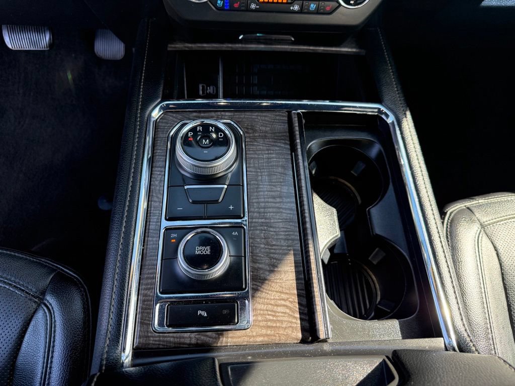 Used 2020 Ford Expedition Limited AWD/4WD image 21