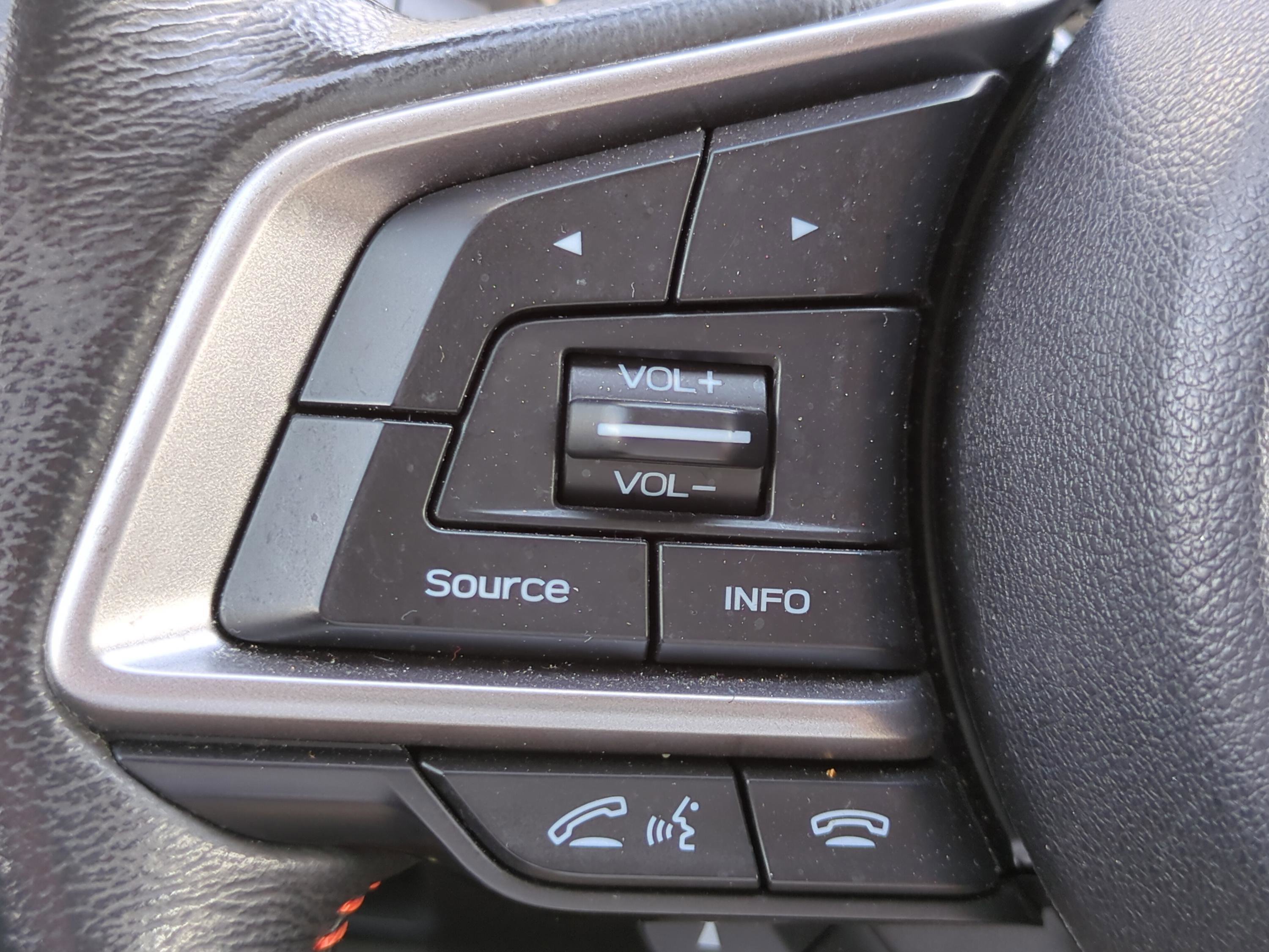 Used 2021 Subaru Crosstrek 2.0i Premium w/ Moonroof Package image 23