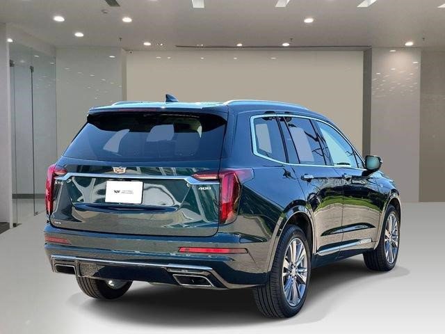 Certified 2024 Cadillac XT6 Premium Luxury AWD/4WD image 4