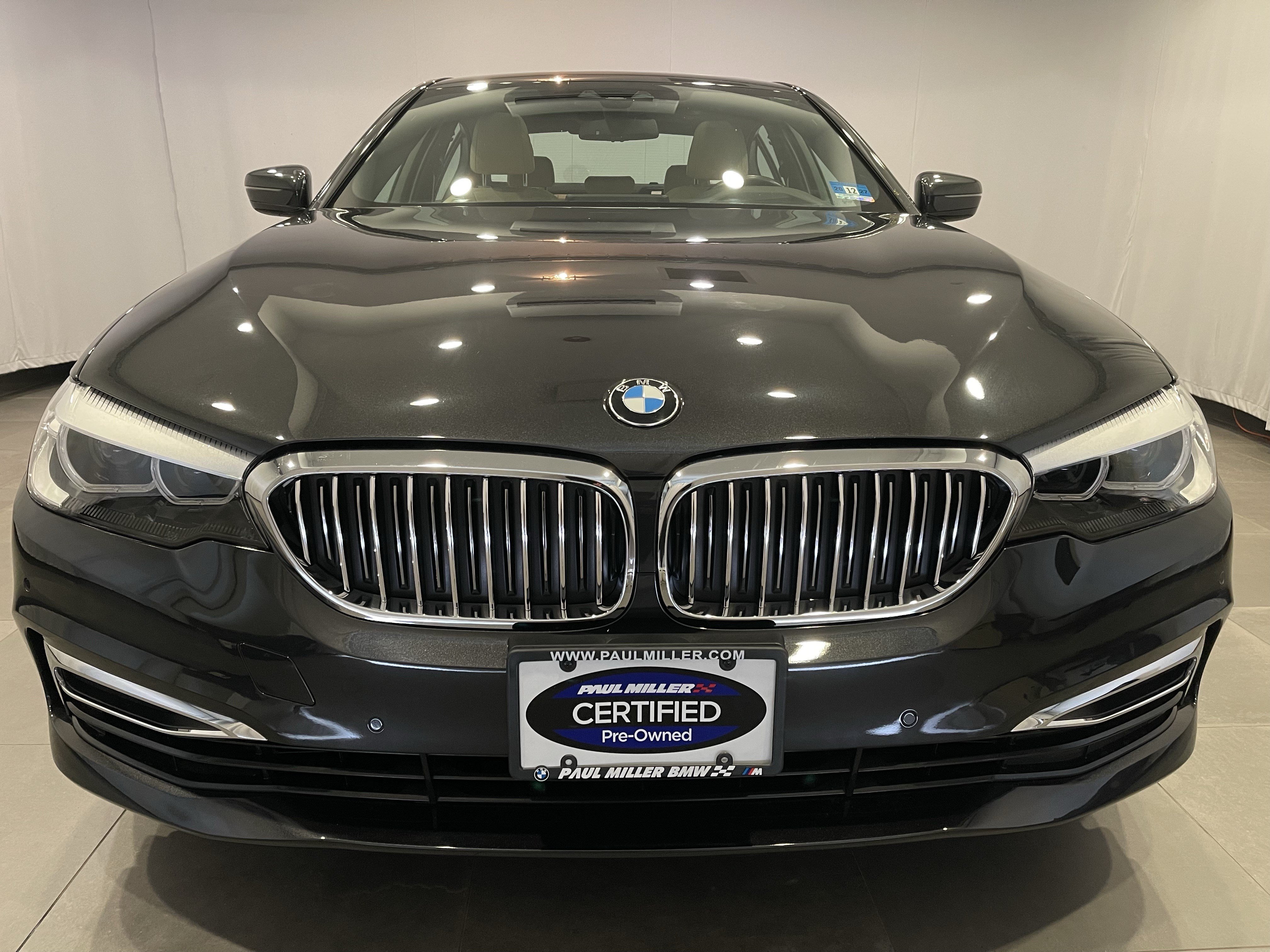 Used 2019 BMW 540i xDrive w/ Convenience Package AWD/4WD image 2
