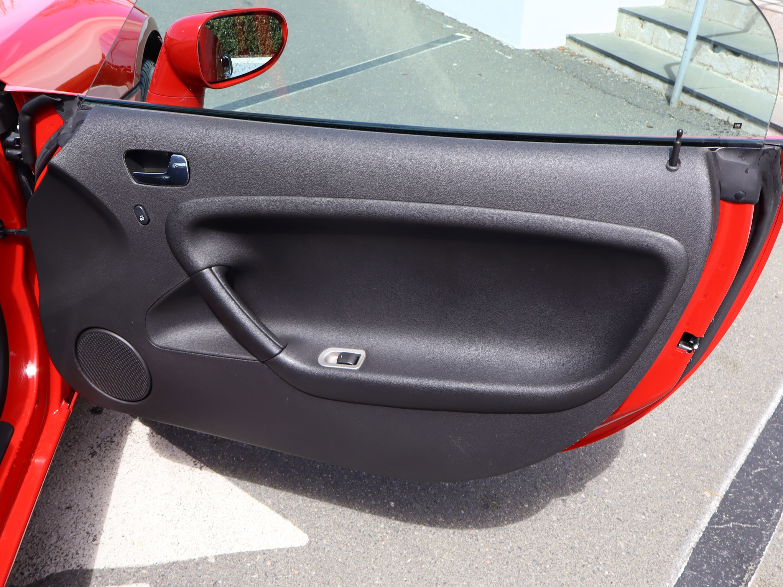 Used 2007 Pontiac Solstice Convertible w/ Premium Package image 27