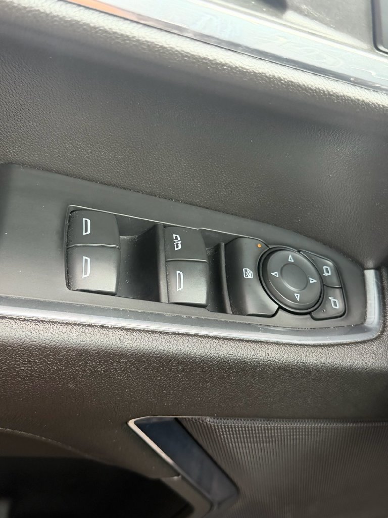 Certified 2023 Chevrolet Silverado 1500 LT AWD/4WD image 33