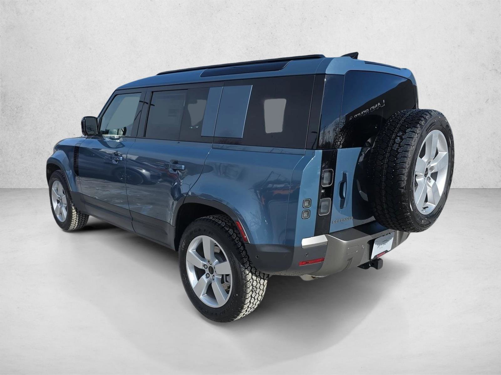 New 2026 Land Rover Defender 110 S AWD/4WD image 7