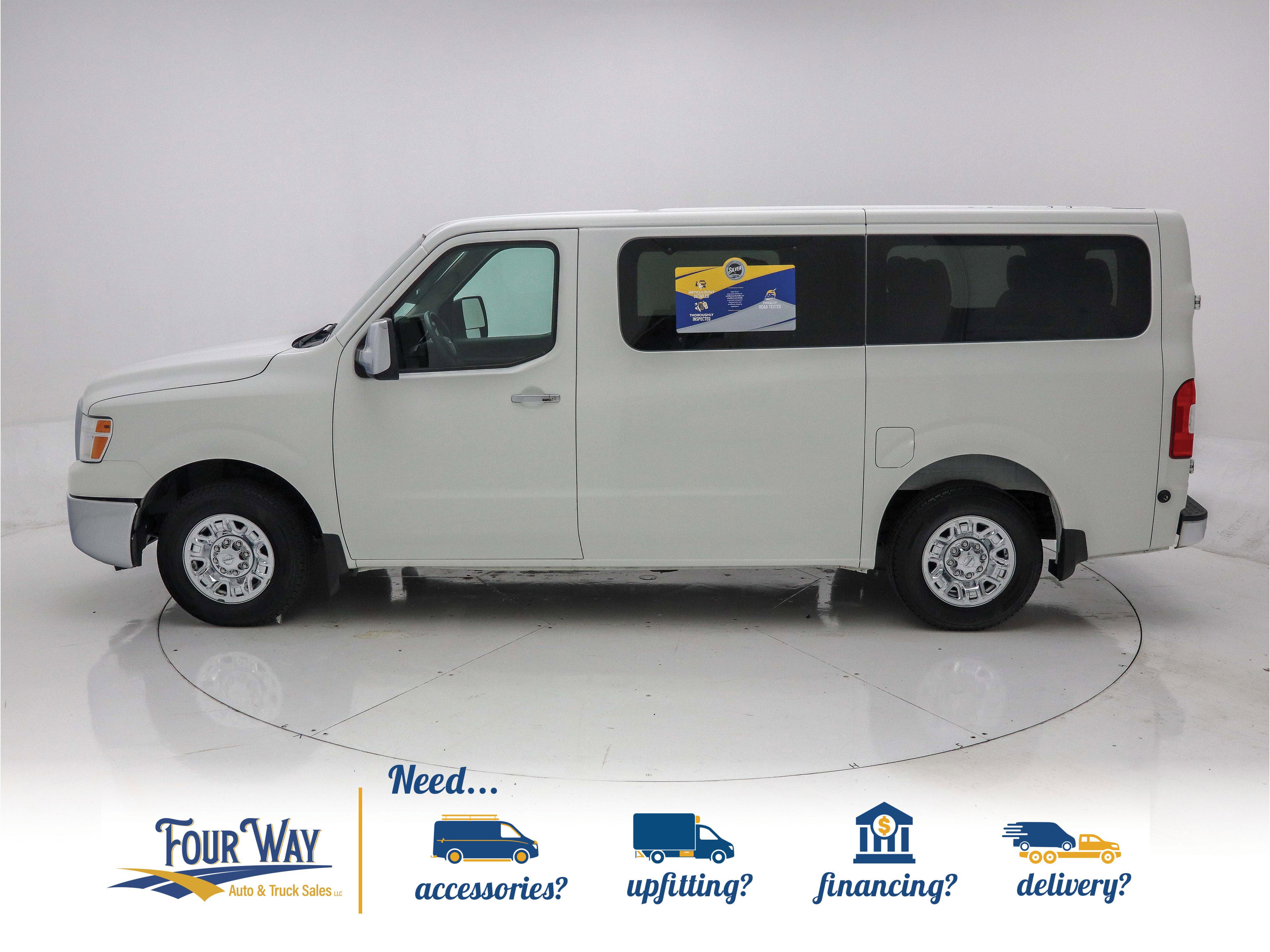 Used 2019 Nissan NV 3500 SV image 7