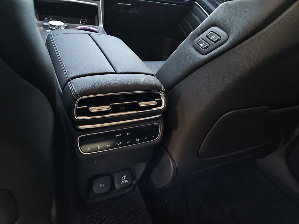 New 2026 Genesis GV80 2.5T Prestige image 18