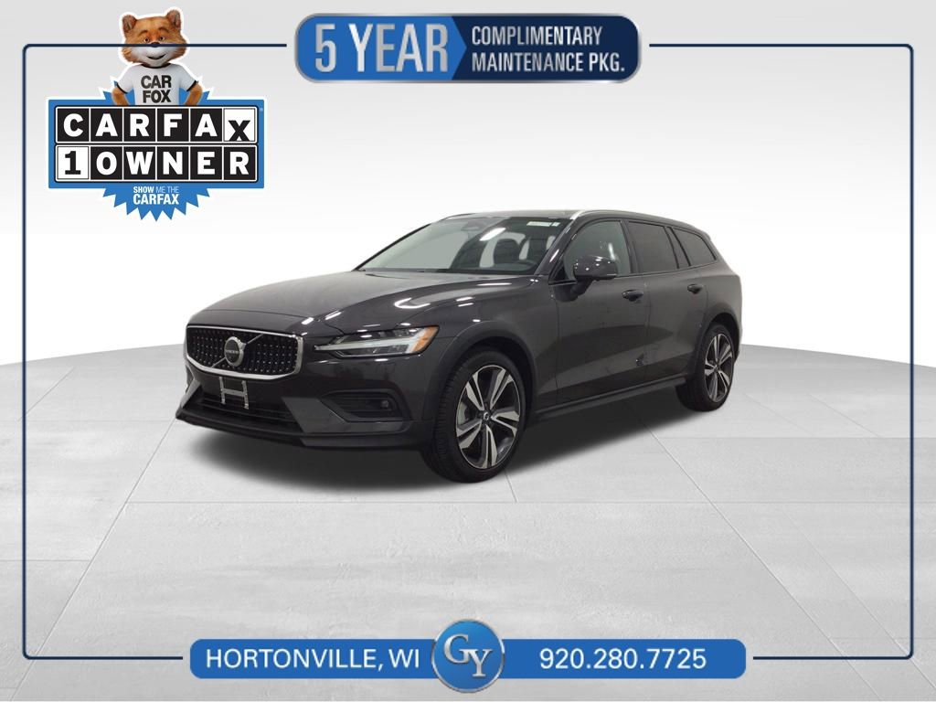 Used 2025 Volvo V60 B5 Cross Country Plus