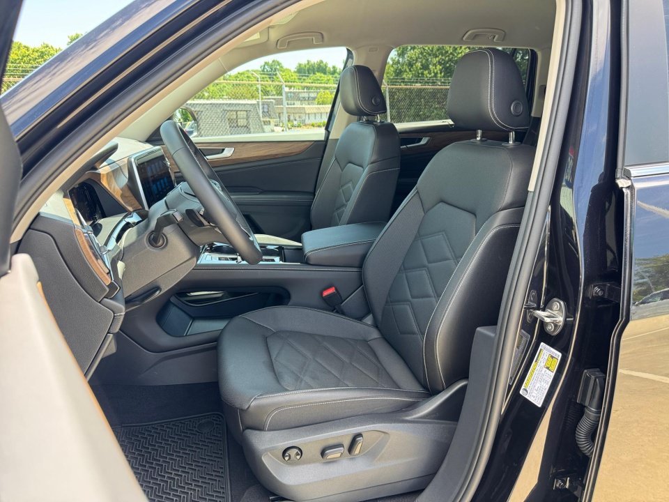 Certified 2026 Volkswagen Atlas SE AWD/4WD image 30