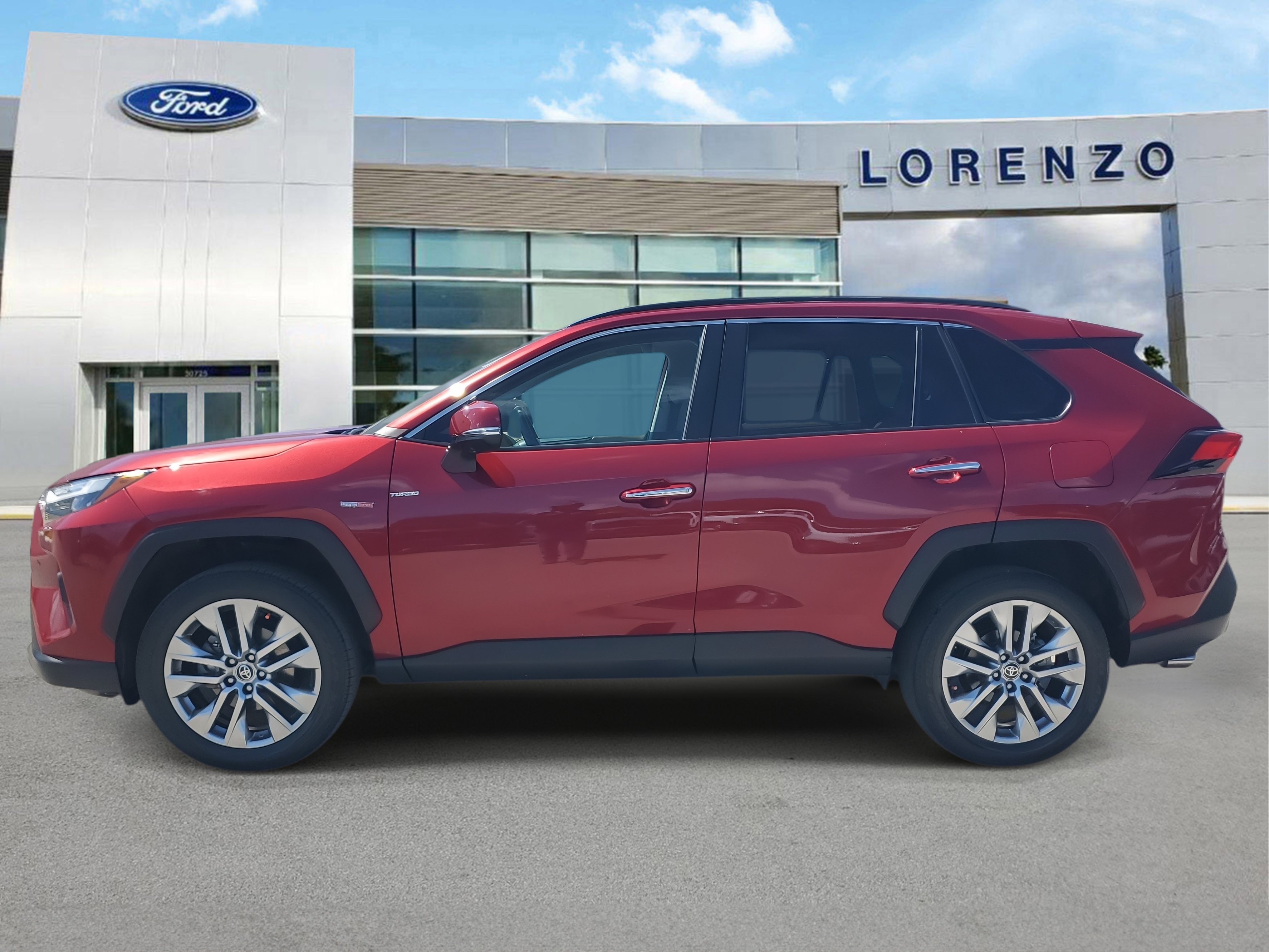 Used 2023 Toyota RAV4 Limited image 8