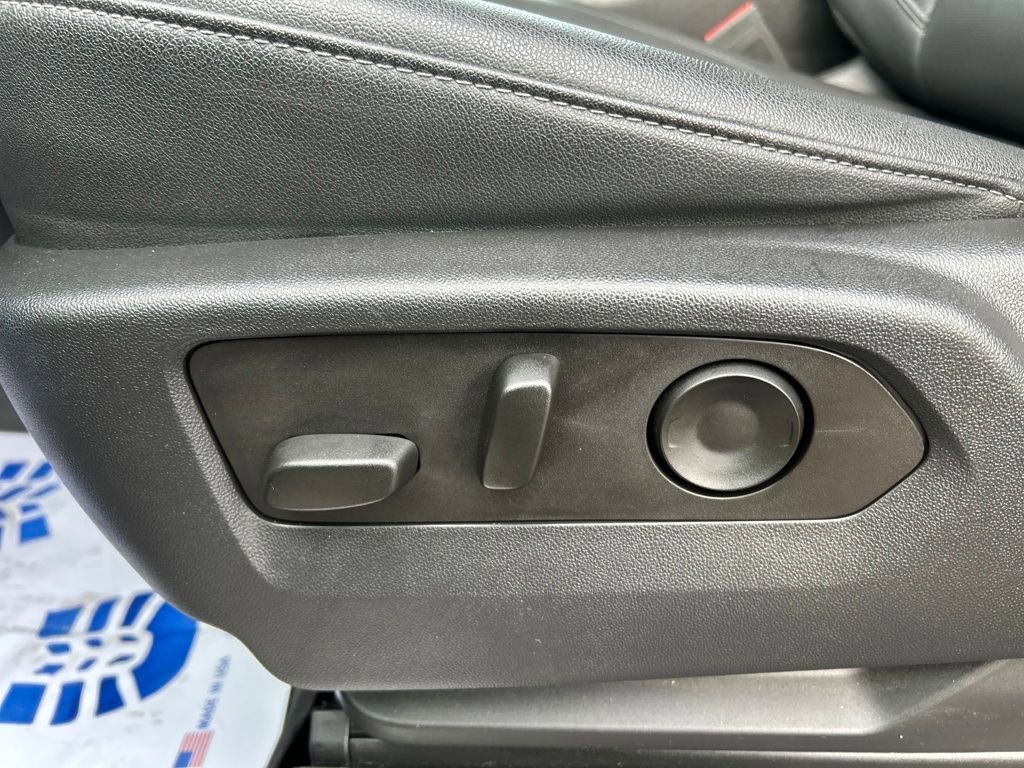 Used 2023 Chevrolet Silverado 1500 LTZ w/ LTZ Premium Package image 23