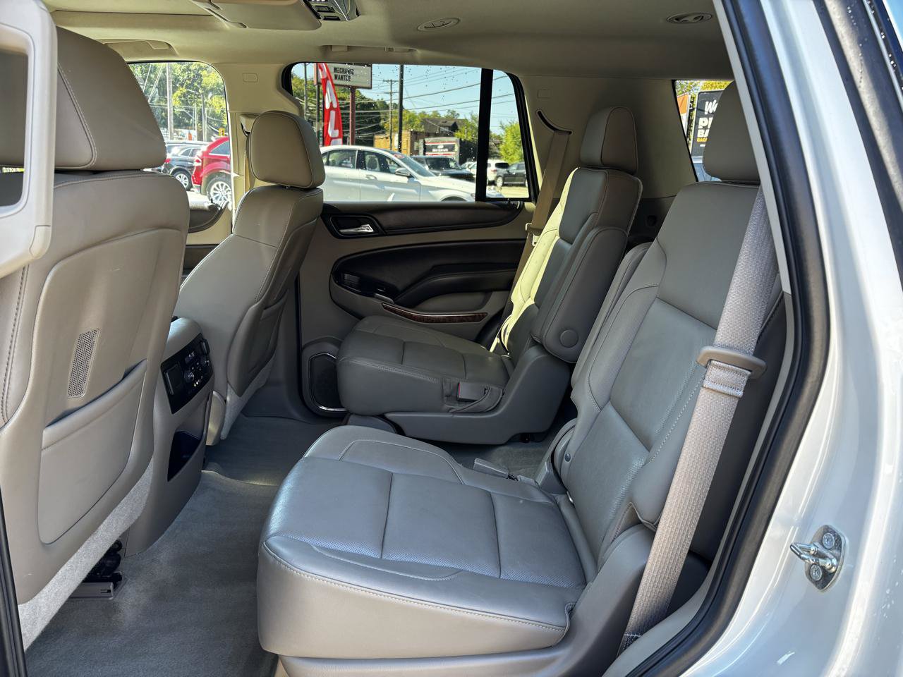 Used 2015 Chevrolet Tahoe LTZ AWD/4WD image 19