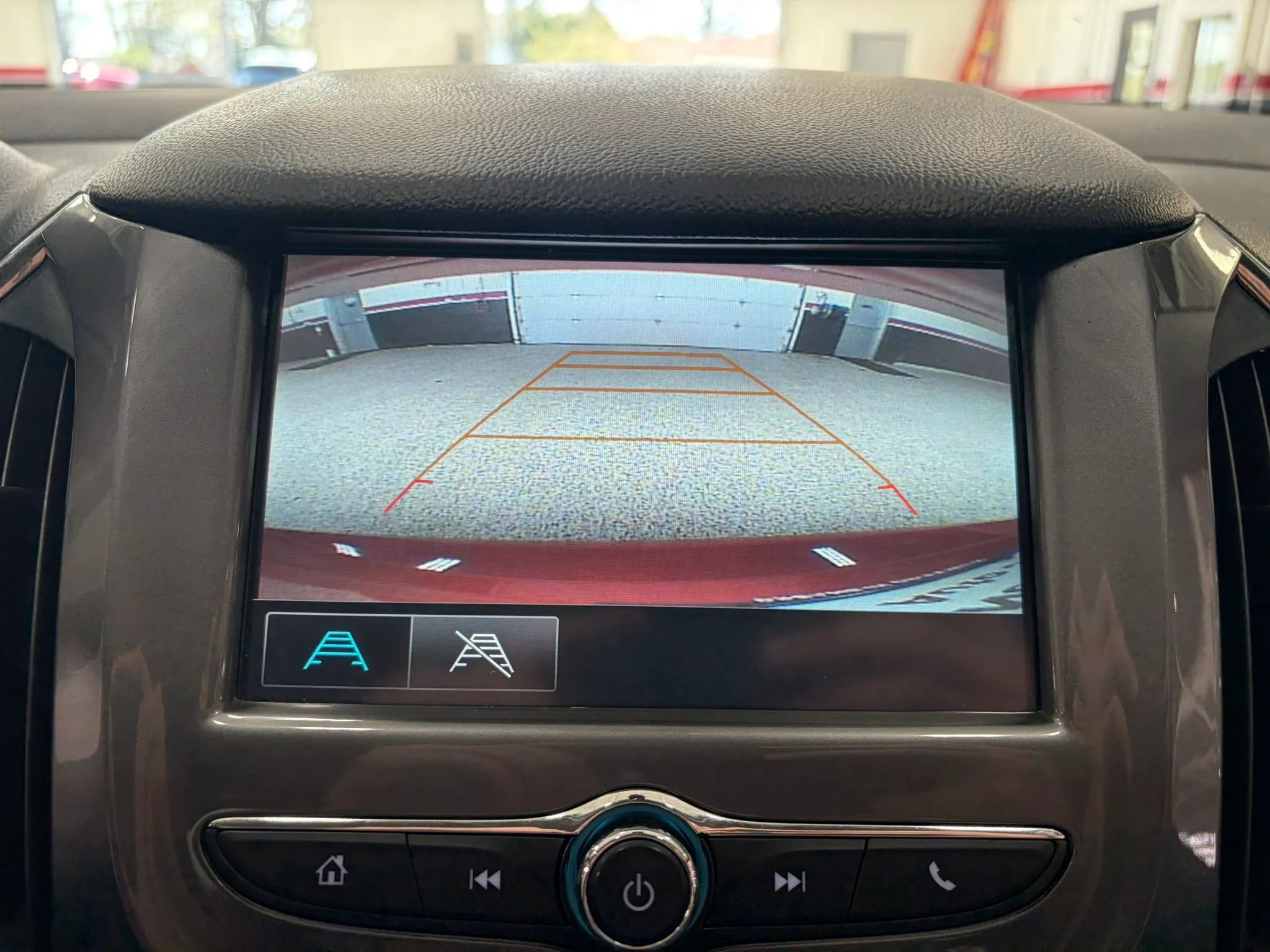 Used 2018 Chevrolet Cruze LT w/ LT Fleet Convenience Package image 40