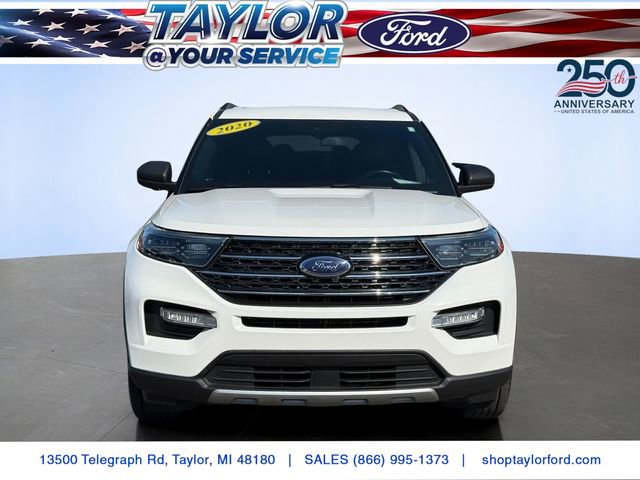 Certified 2020 Ford Explorer XLT w/ Equipment Group 202A AWD/4WD image 2