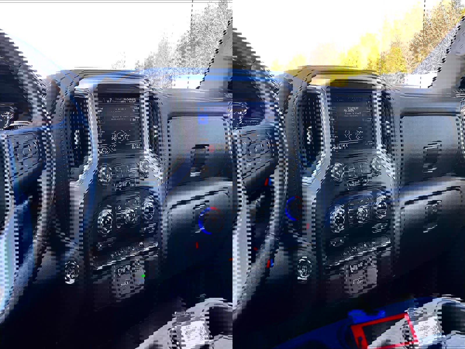 Used 2021 GMC Sierra 1500 Elevation image 18