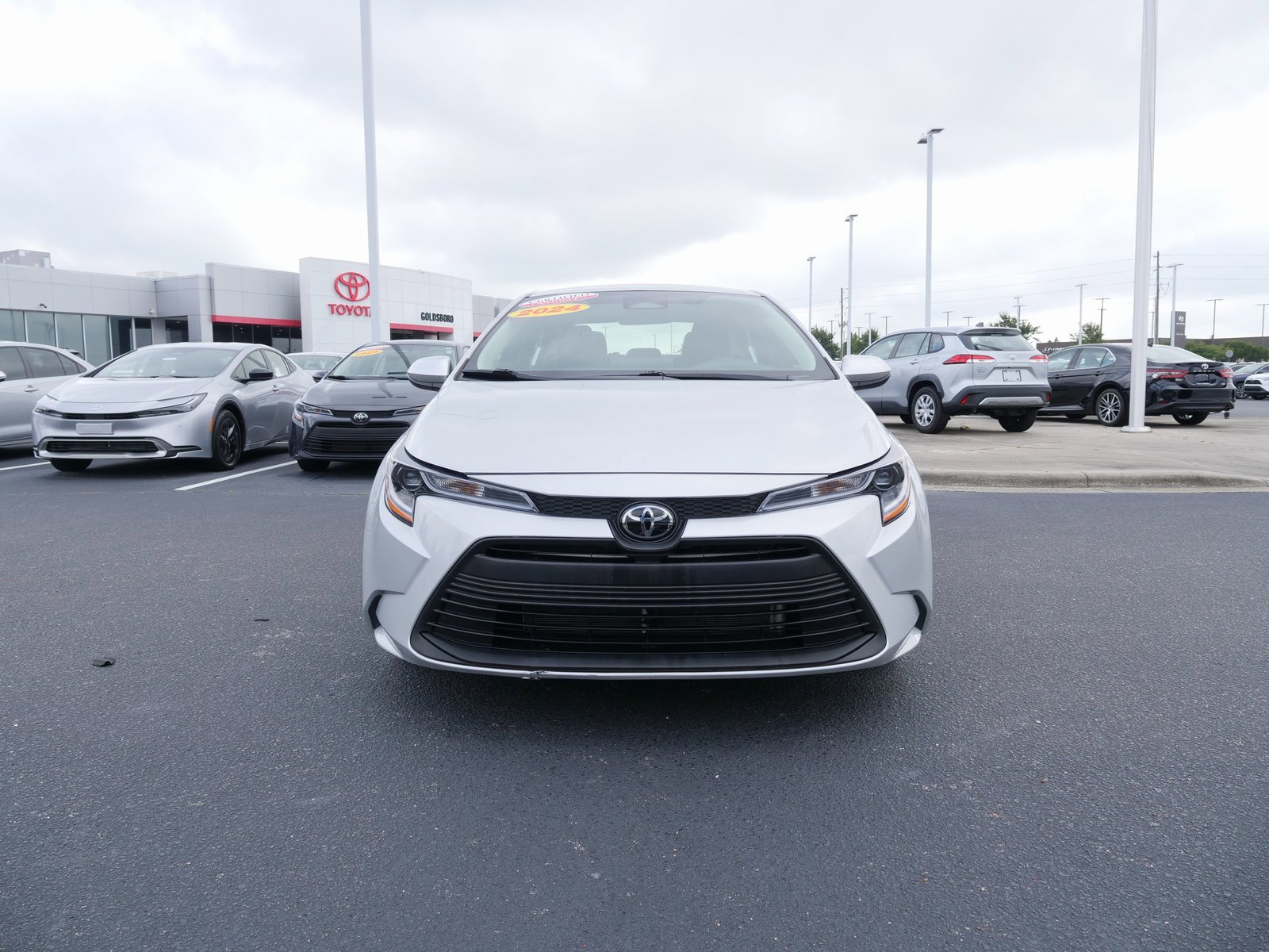 Used 2024 Toyota Corolla LE image 9