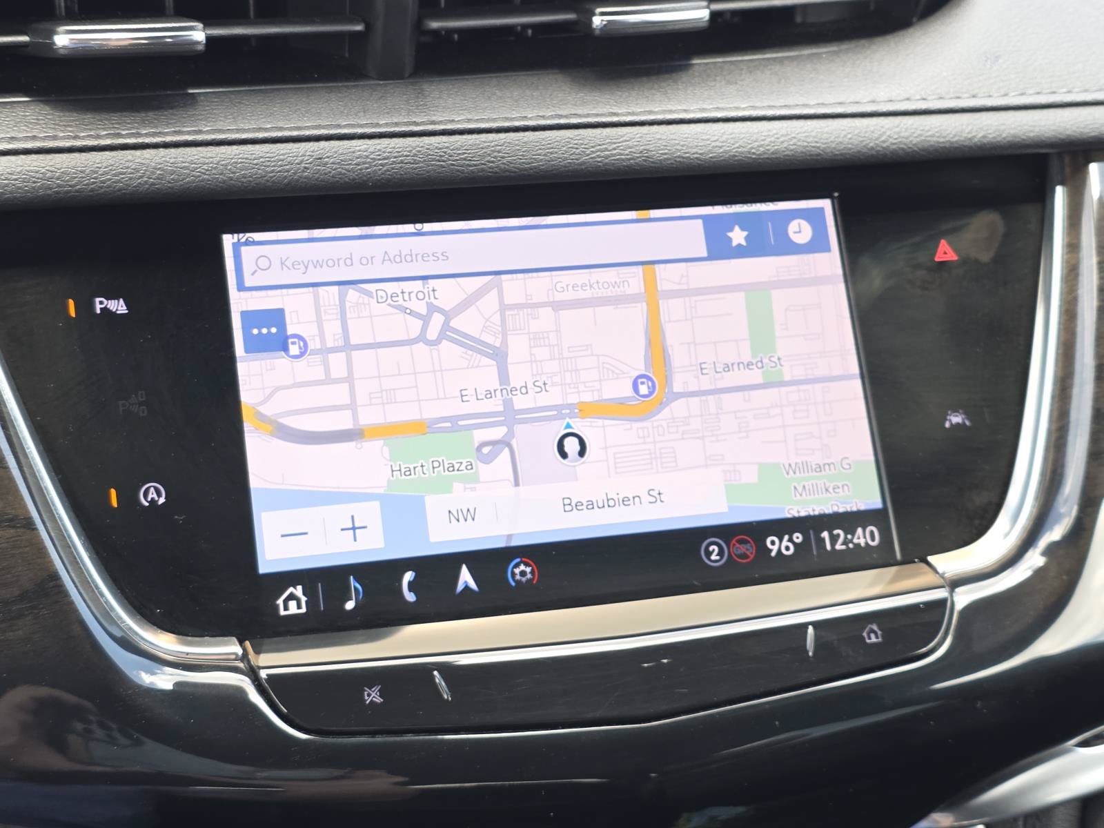 Certified 2023 Cadillac XT6 Premium Luxury FWD image 29