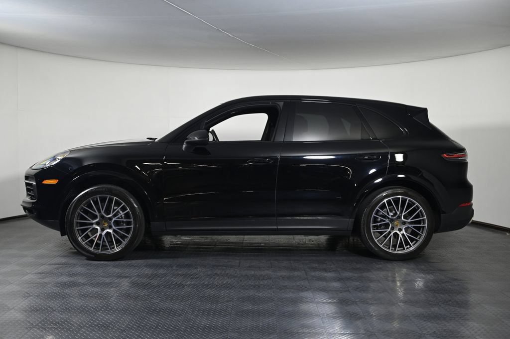 Certified 2021 Porsche Cayenne AWD/4WD image 2