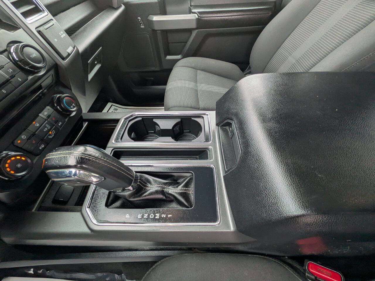 Used 2015 Ford F150 XLT w/ Equipment Group 302A Luxury image 17