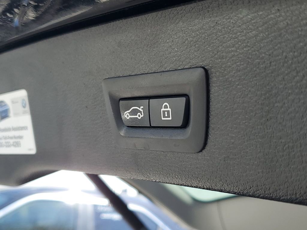 Used 2016 BMW X3 sDrive28i image 11