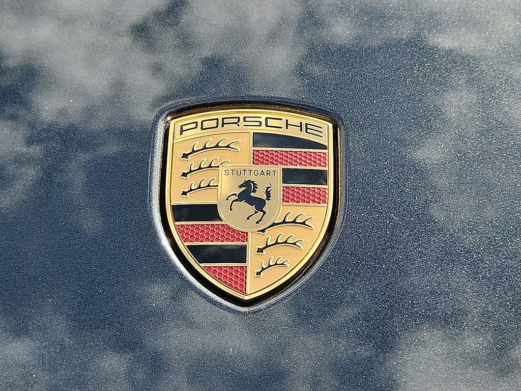 Certified 2025 Porsche Taycan 4S image 31