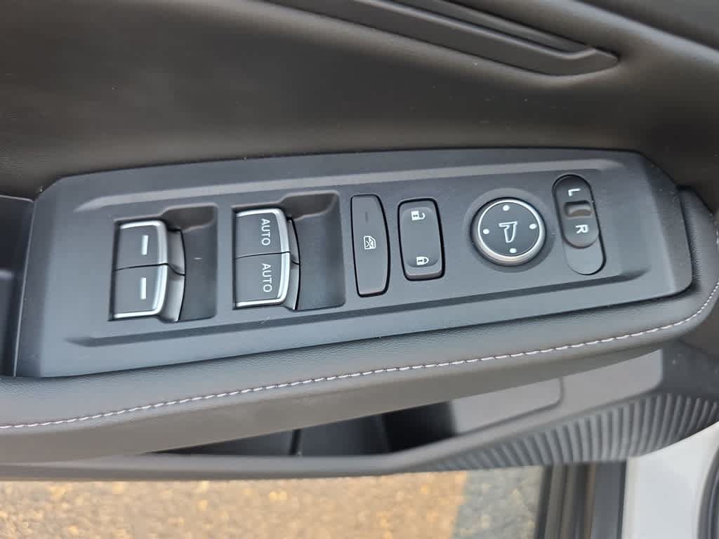 Certified 2025 Honda Accord Sport image 18