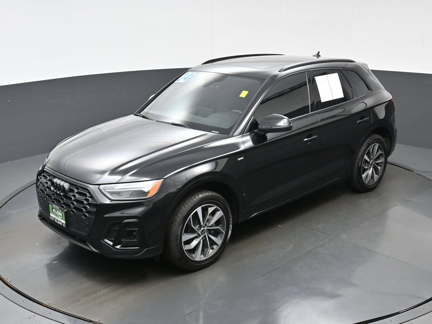Used 2024 Audi Q5 2.0T Premium w/ Summer of Audi Package AWD/4WD image 37