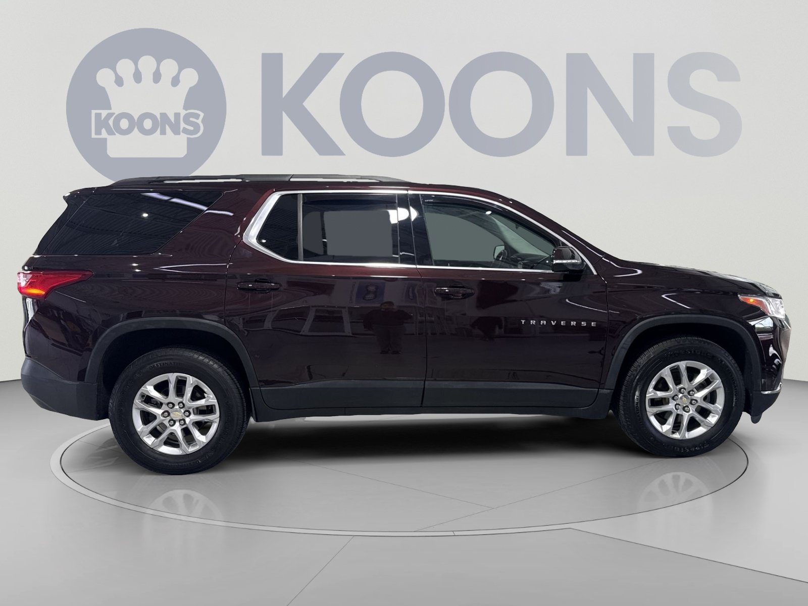 Used 2020 Chevrolet Traverse LT w/ Driver Confidence II Package FWD image 12