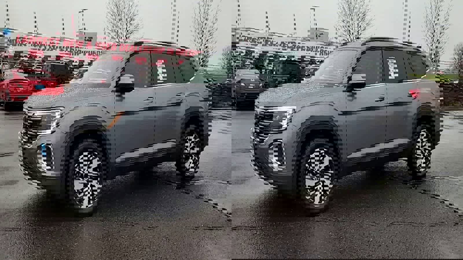 Used 2024 Volkswagen Atlas SE image 4