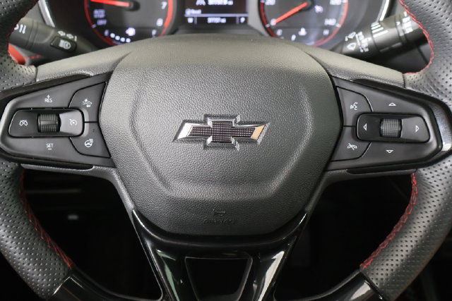 Used 2023 Chevrolet TrailBlazer RS FWD image 23