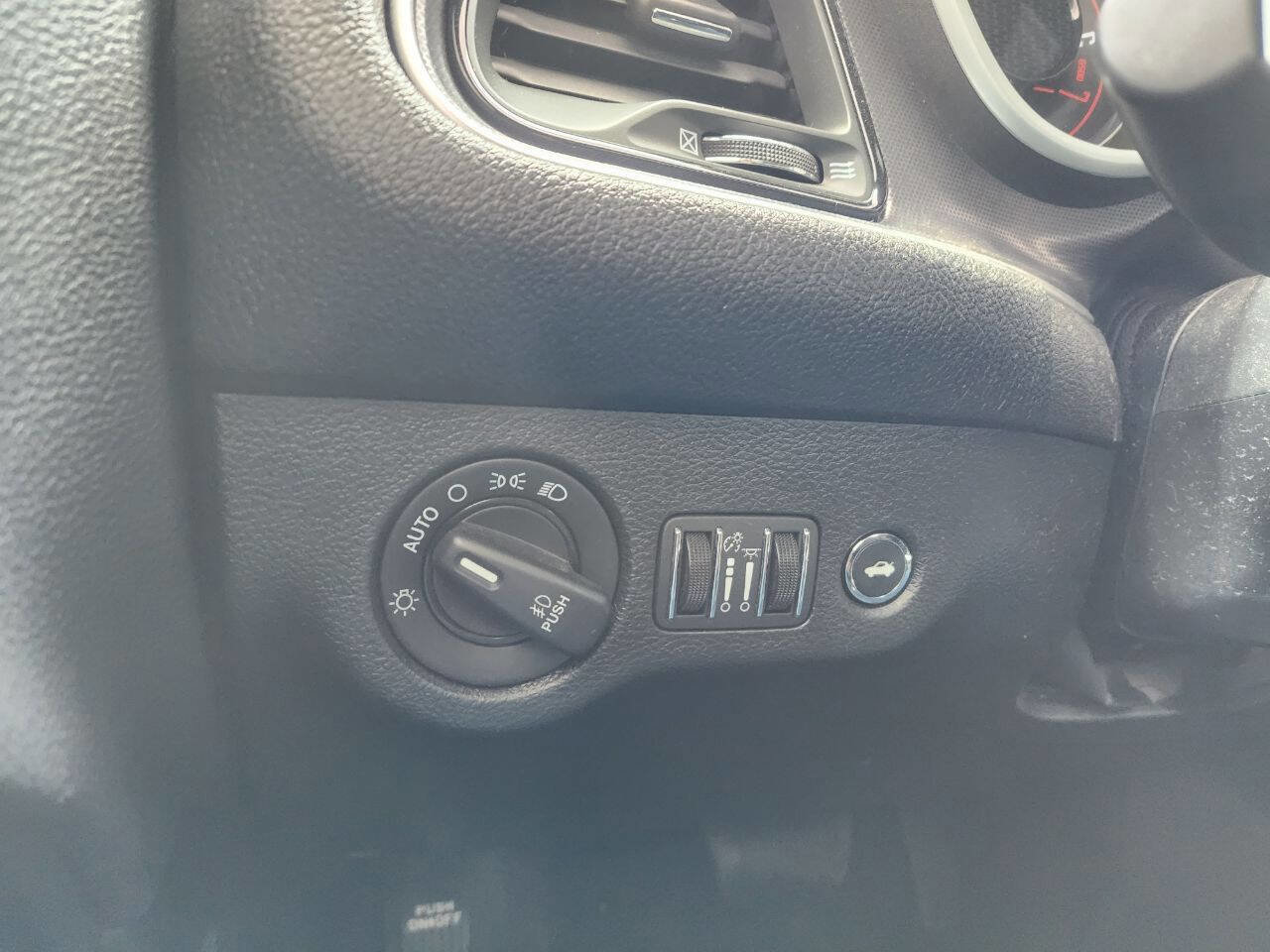 Used 2017 Dodge Challenger GT w/ Driver Convenience Group AWD/4WD image 12