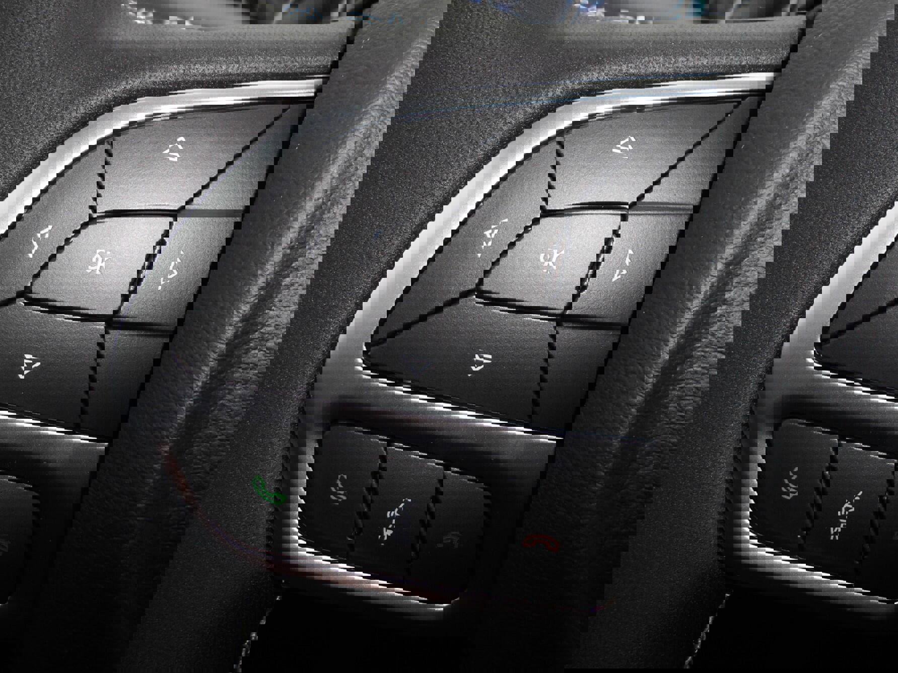 New 2026 Chrysler Pacifica Select image 25