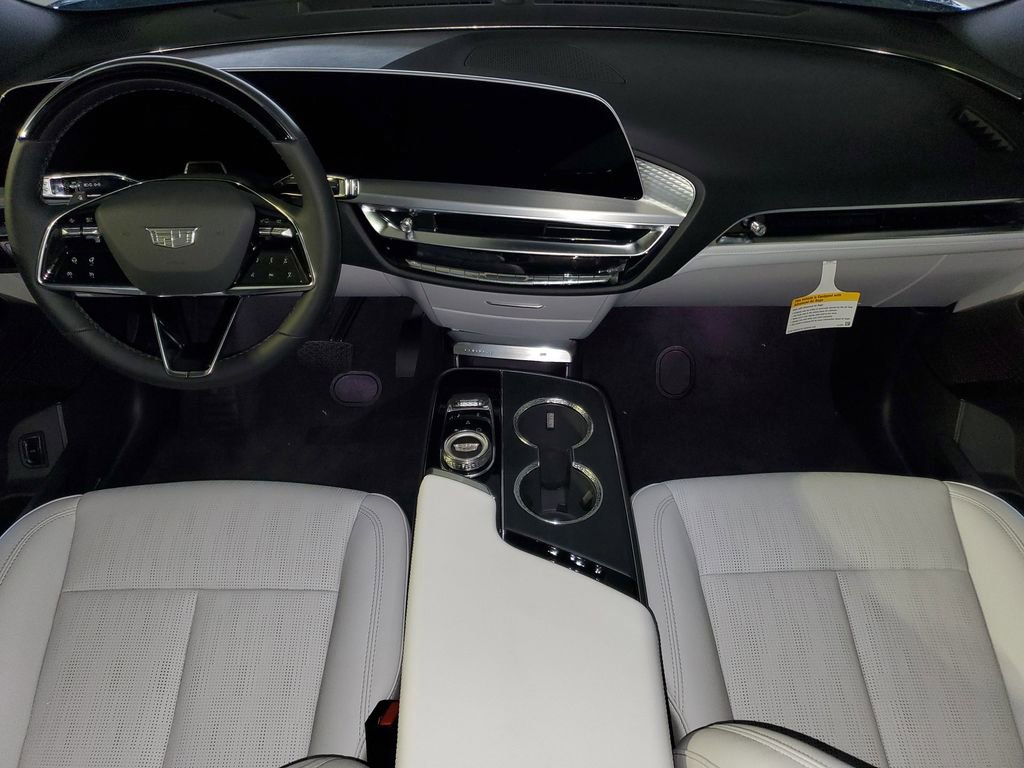 New 2026 Cadillac Lyriq Luxury RWD image 13