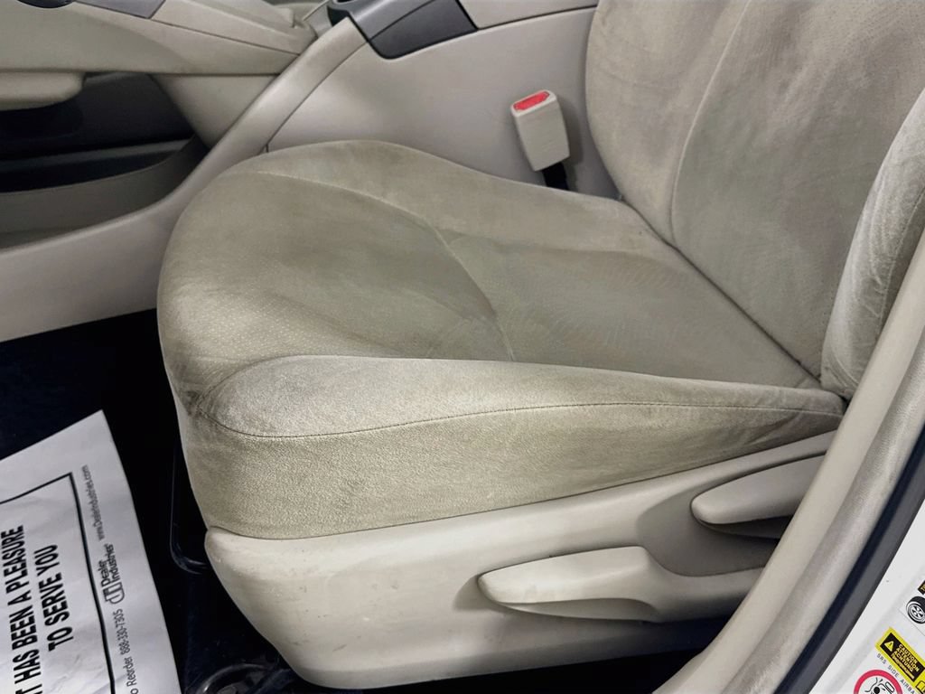 Used 2015 Toyota Prius Two FWD image 23