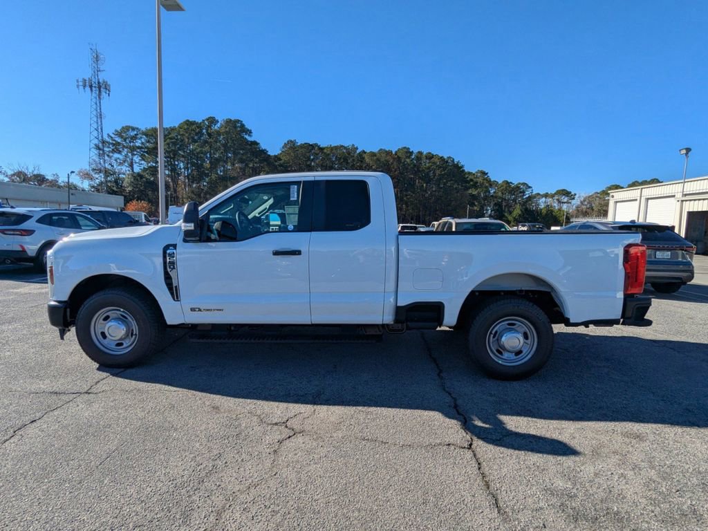 New 2026 Ford F250 XL image 7