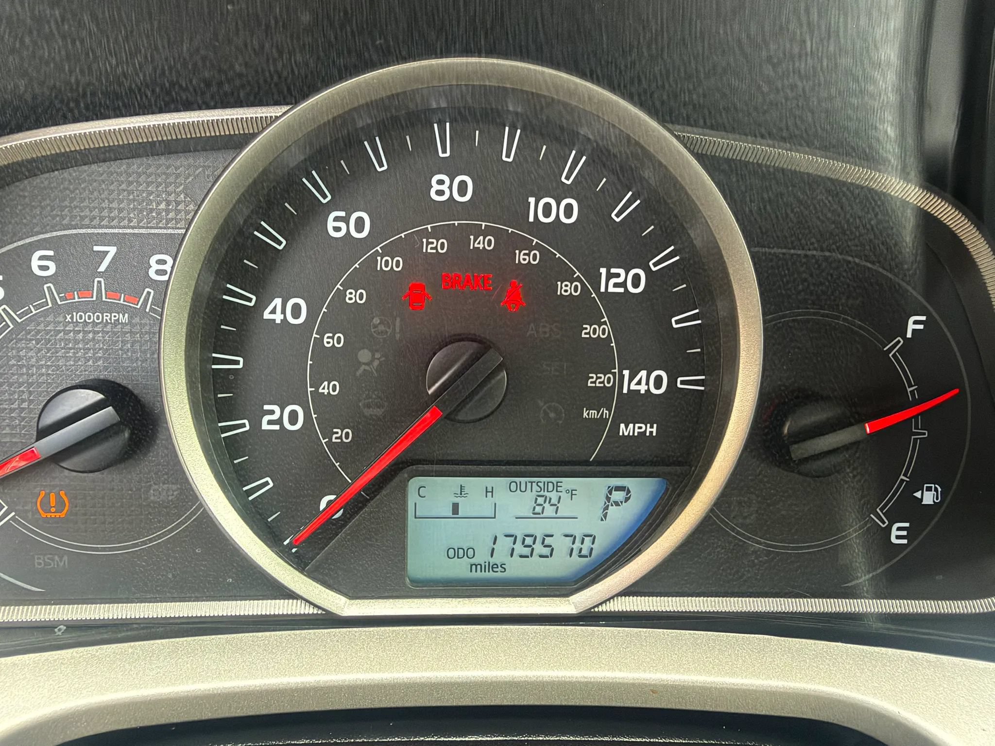 Used 2015 Toyota RAV4 LE FWD image 19