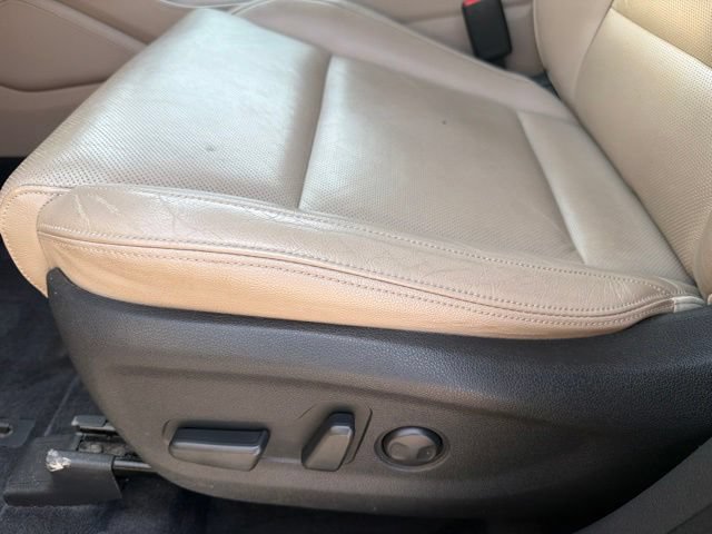 Used 2016 Hyundai Tucson Limited w/ Option Group 03 AWD/4WD image 14