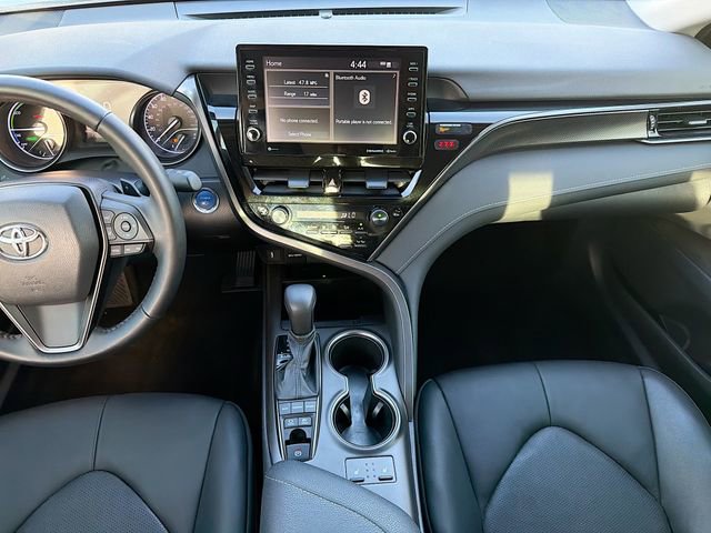 Used 2021 Toyota Camry XSE image 18