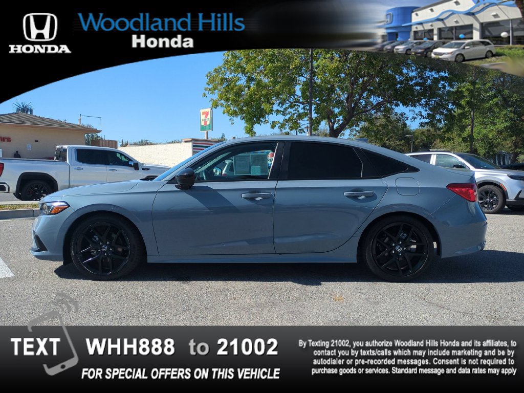 Used 2023 Honda Civic Sport image 8