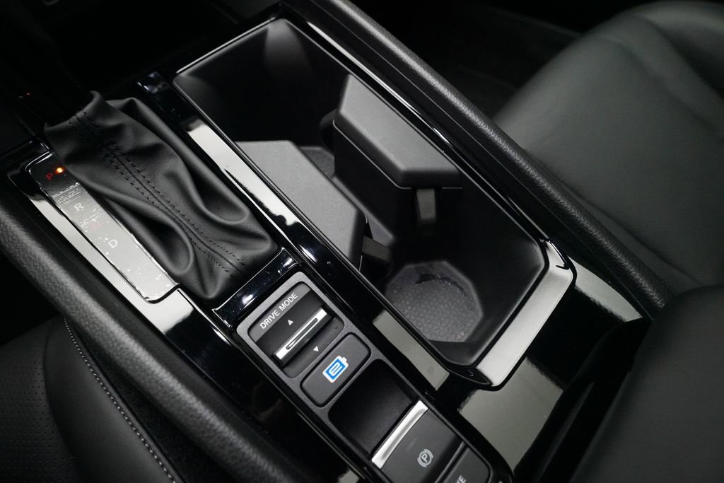 Used 2024 Honda Accord Sport image 16