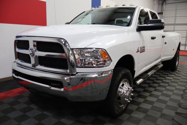 Used 2014 RAM 3500 Tradesman w/ Chrome Appearance Group AWD/4WD image 3