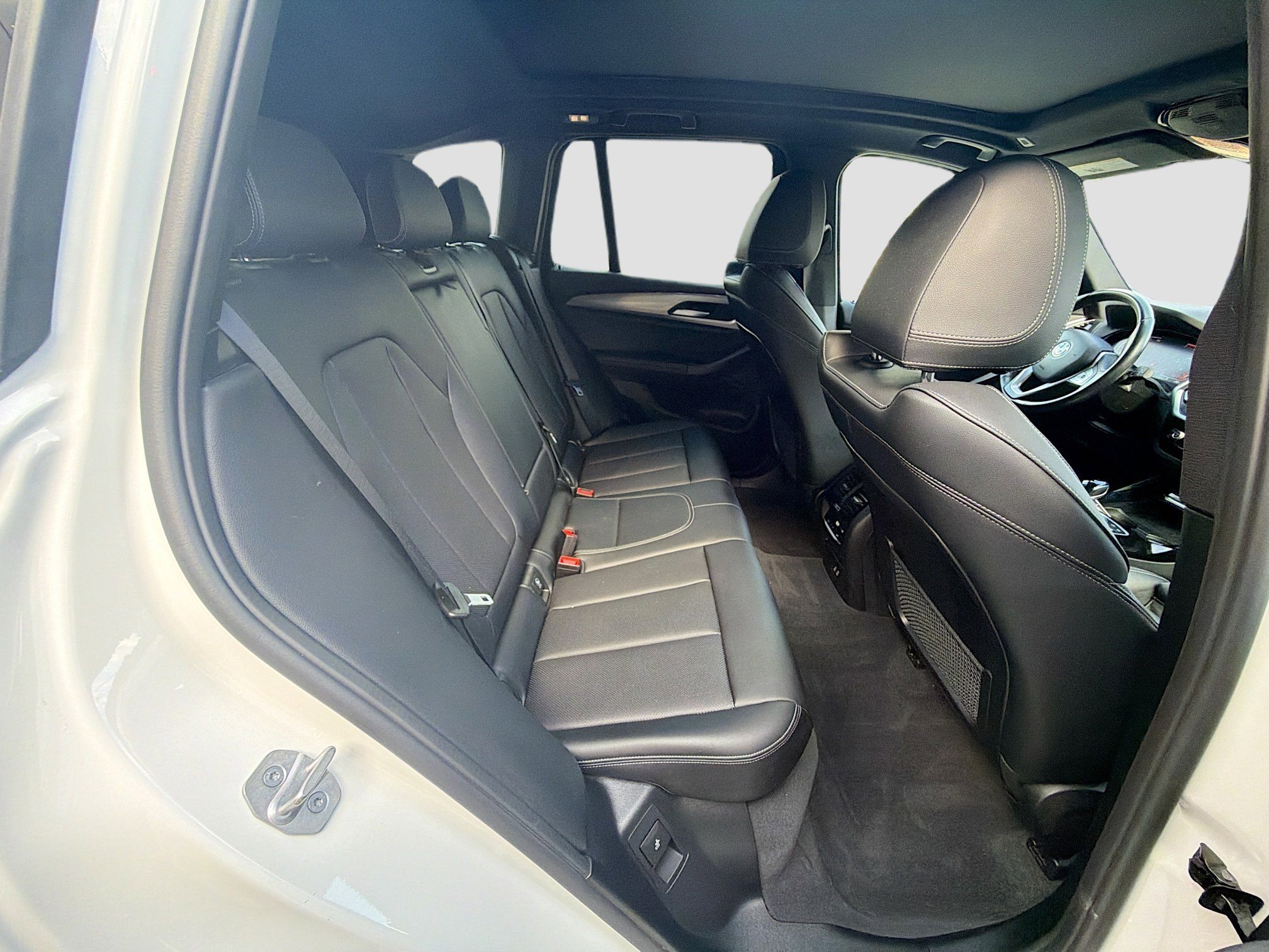 Used 2024 BMW X3 sDrive30i w/ Convenience Package RWD image 28