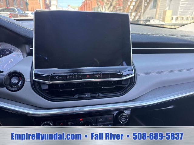 Used 2022 Jeep Compass Limited AWD/4WD image 23