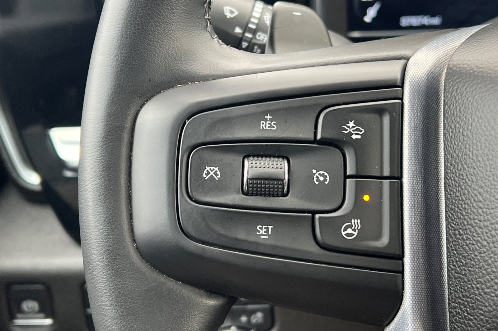 Used 2023 GMC Sierra 1500 SLT w/ SLT Premium Package image 33