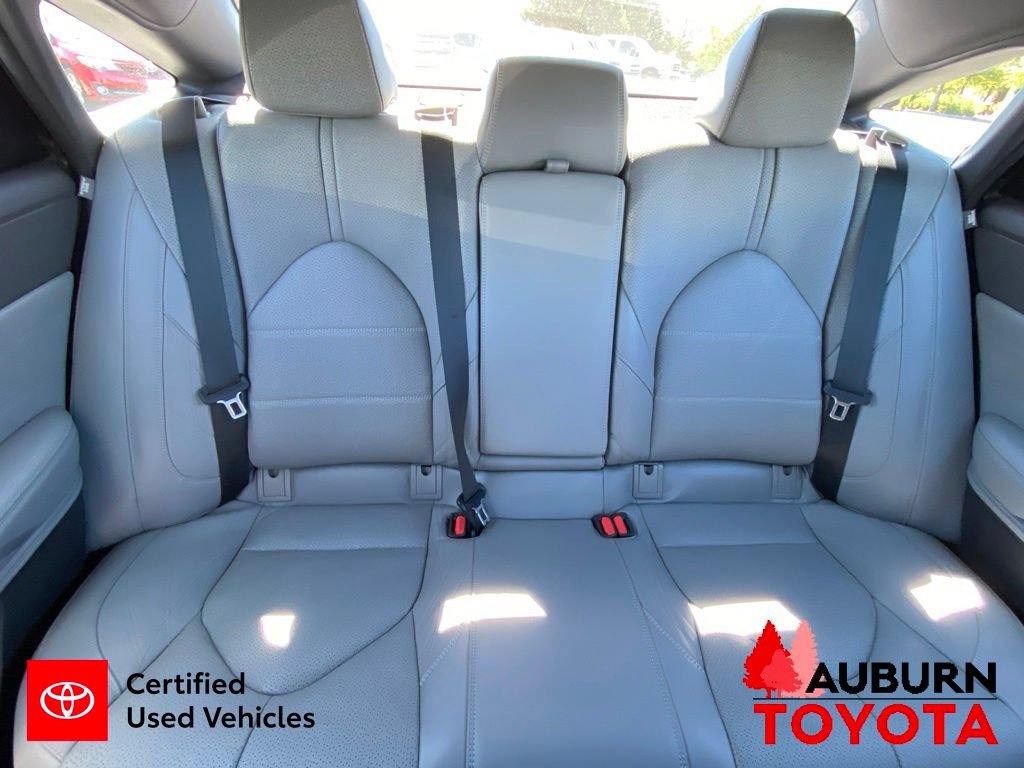 Certified 2019 Toyota Avalon Limited w/ Advanced Safety Package FWD image 20